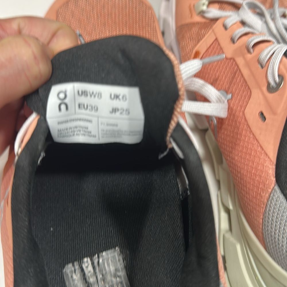 On Running Peach and White Women's Sneakers - Picture 7 of 10